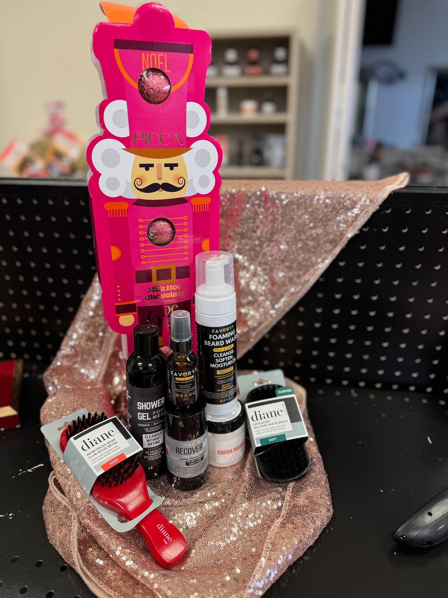 Holiday Bundle #12 - Men Favoryt